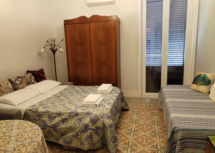 Battisti 18 Vintage Rooms
